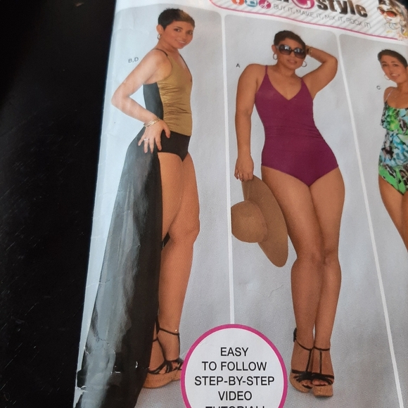 MIMI G STYLE PLUS SIZE SWIMSUIT PATTERN - Picture 10 of 10